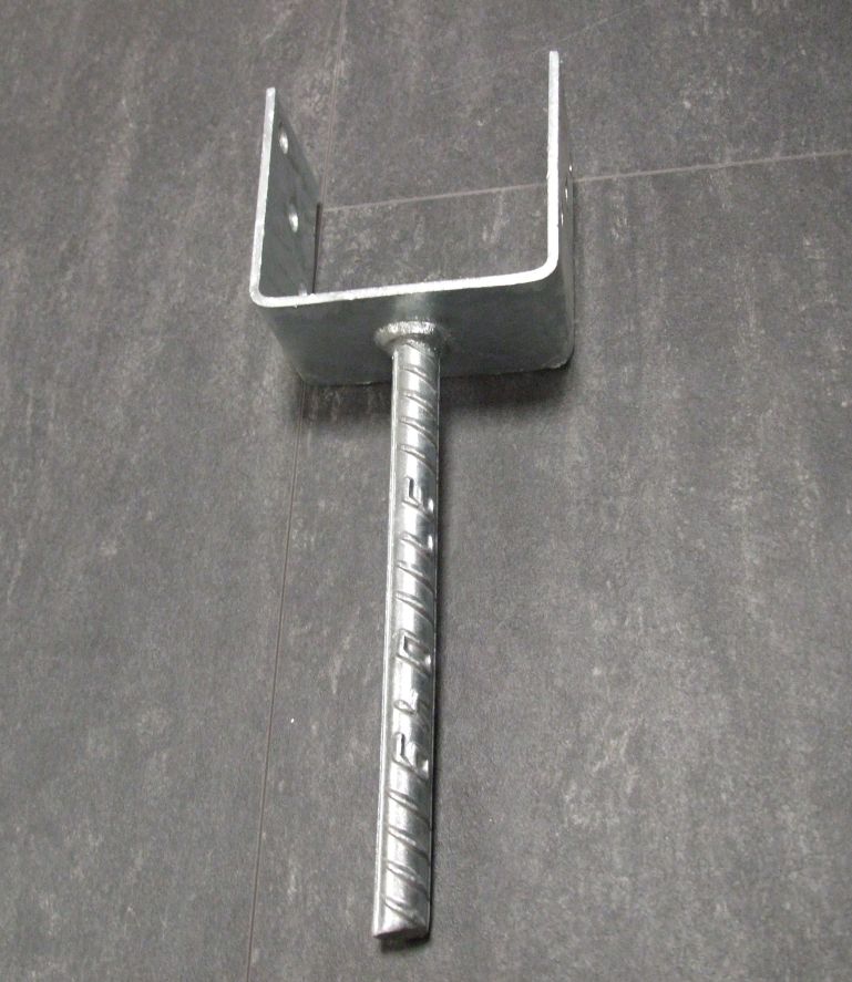 Pfostenträger U-Form mit Betonanker 

aus Riffelstahl, 101x100x200 mm, 

feuerverzinkt, 214289

