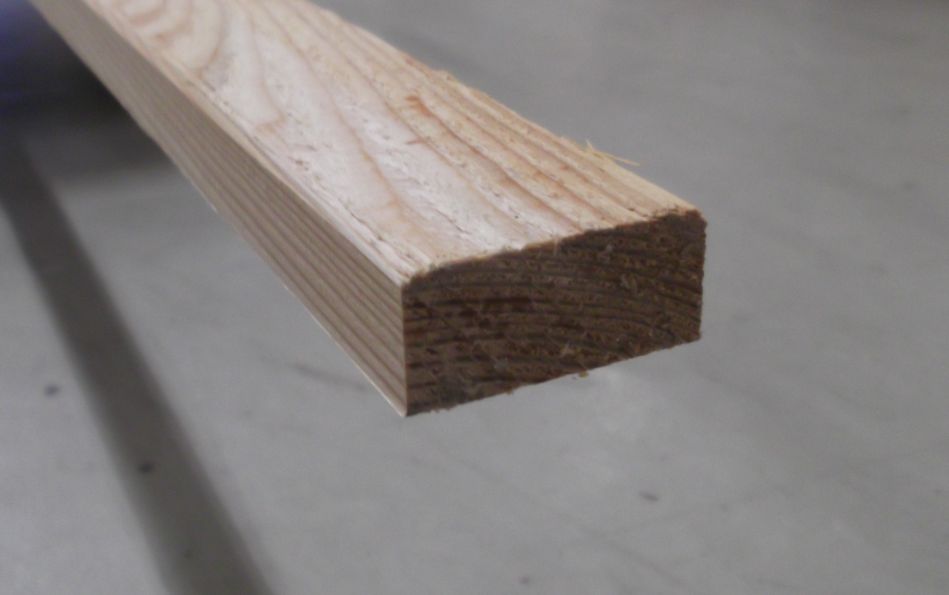 Lärche - Deckleiste sägerau, 2 Kanten gefast,

GKL I/II, 20x45 mm, Länge: 5,00 m

