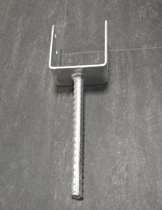 Pfostenträger U-Form 

mit Betonanker aus Riffelstahl, 

91x100x200 mm, feuerverzinkt, 214265


